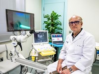  Alberto Parajó habla con La Voz de Galicia sobre los avances de la robótica en la cirugía