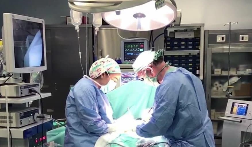 Cirujano especializado en el aparato digestivo en Ourense y Vigo