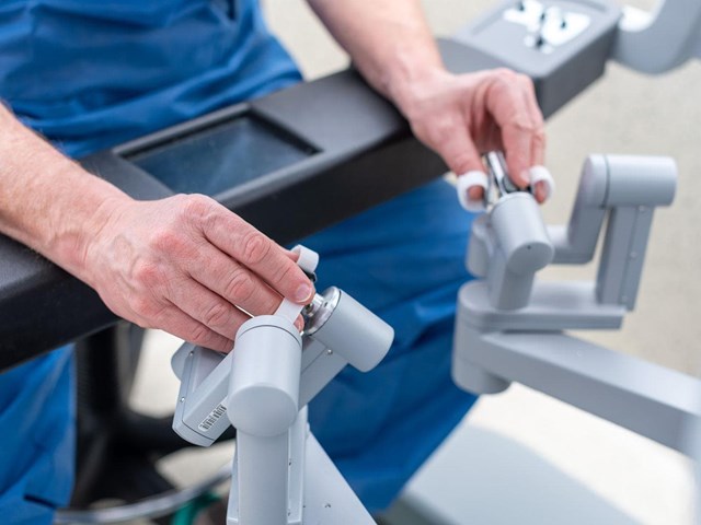 ¿Un absceso anal siempre se convierte en fístula?